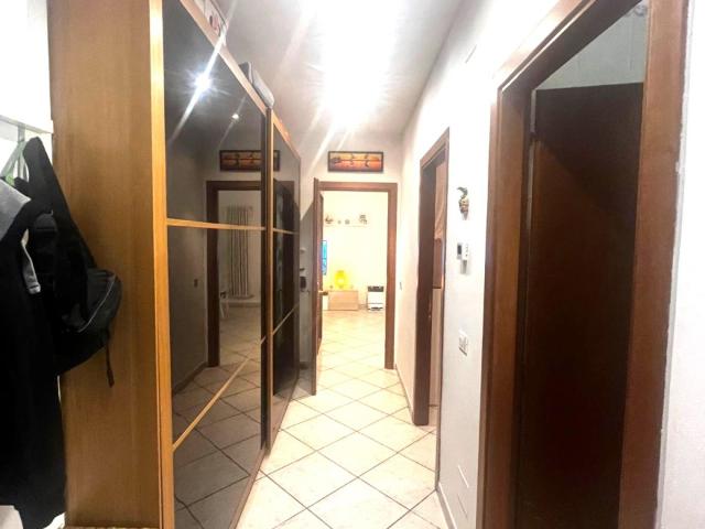 Casa indipendente in vendita a Campi Bisenzio