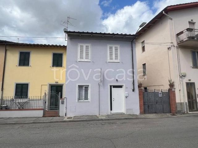Casa indipendente in vendita a Campi Bisenzio via della Colombina, 152