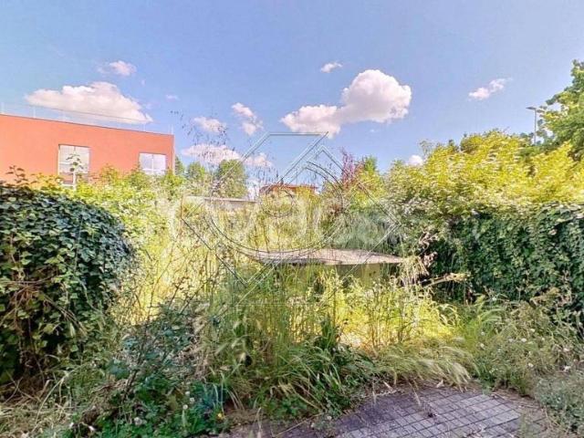 Casa indipendente in vendita a Campi Bisenzio via Giuseppe Parini
