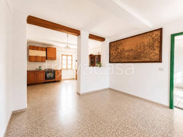 Casa indipendente in vendita a Canale