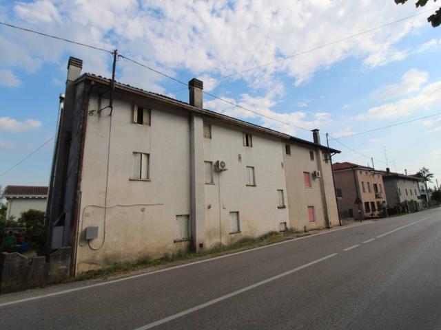 Casa indipendente in vendita a Caneva PN