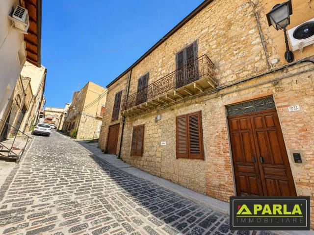Casa indipendente in vendita a Canicattì AG