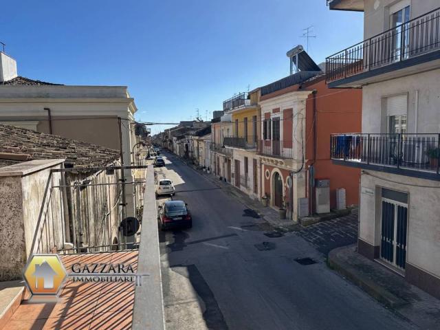 Casa indipendente in vendita a Canicattini Bagni SR