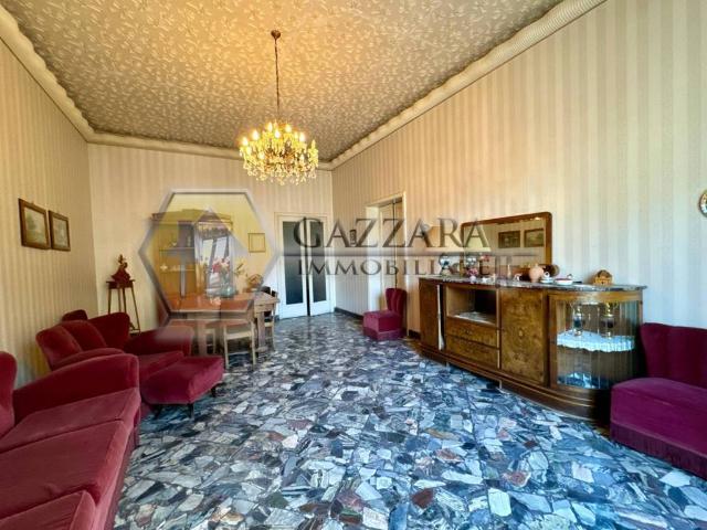 Casa indipendente in vendita a Canicattini Bagni SR