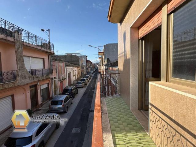 Casa indipendente in vendita a Canicattini Bagni SR