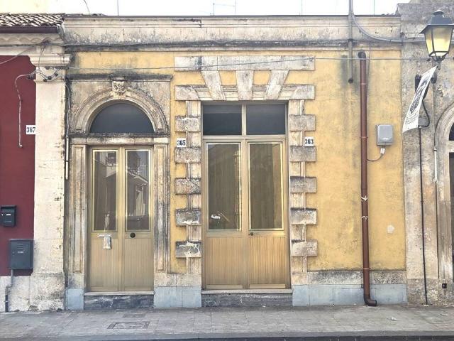 Casa indipendente in vendita a Canicattini Bagni SR