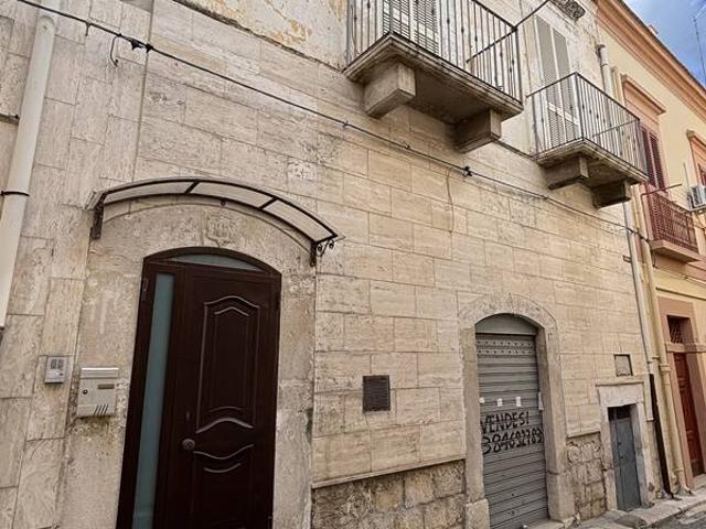 Casa indipendente in vendita a Canosa di Puglia