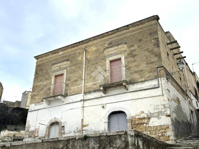 Casa indipendente in vendita a Canosa di Puglia