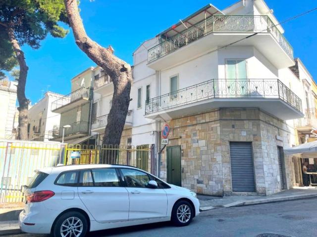 Casa indipendente in vendita a Canosa di Puglia BT