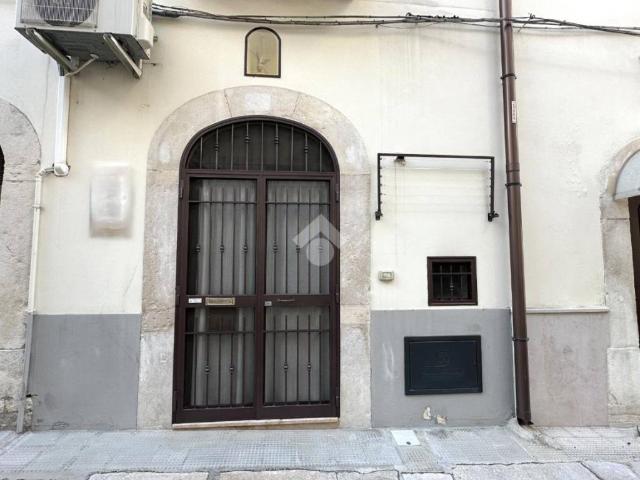 Casa indipendente in vendita a Canosa di Puglia BT