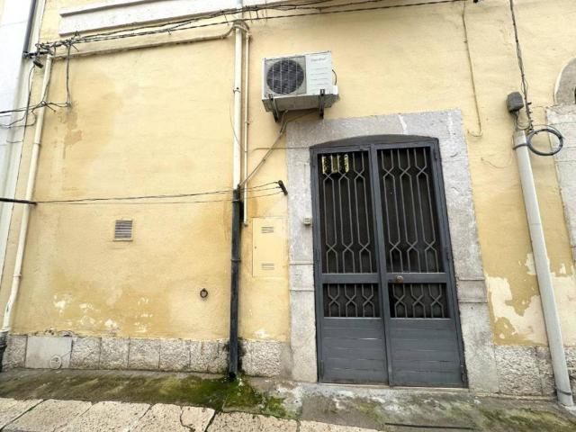Casa indipendente in vendita a Canosa di Puglia BT