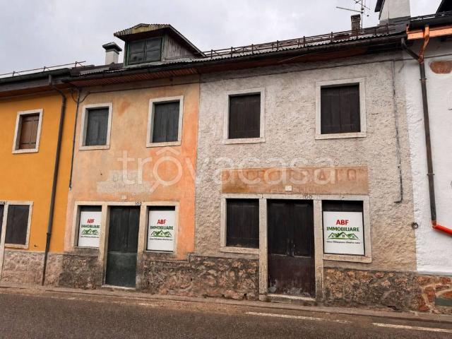 Casa indipendente in vendita a Canove di Roana via Armistizio, 116, Cesuna
