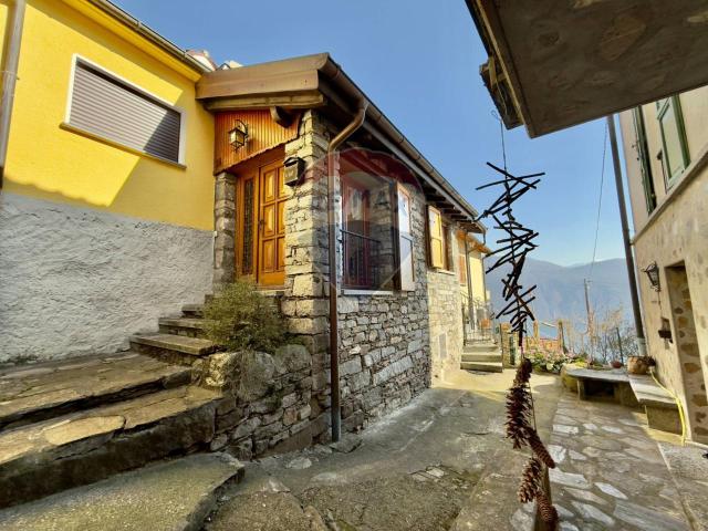 Casa indipendente in vendita a Cannobio