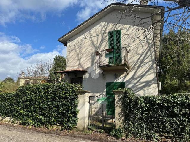 Casa indipendente in vendita a Cannara PG