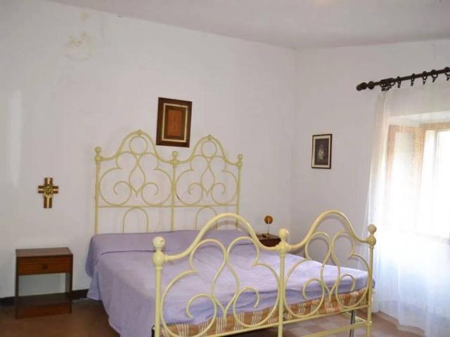 Casa indipendente in vendita a Cantiano PU