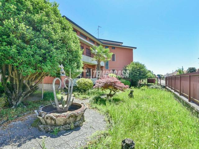 Casa indipendente in vendita a Cantu'