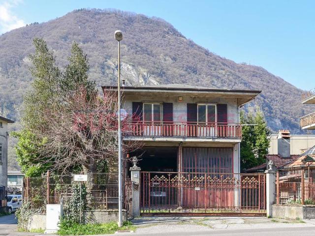 Casa indipendente in vendita a Canzo CO