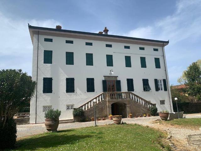 Casa indipendente in vendita a Capannori LU