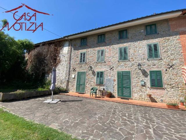 Casa indipendente in vendita a Capannori LU