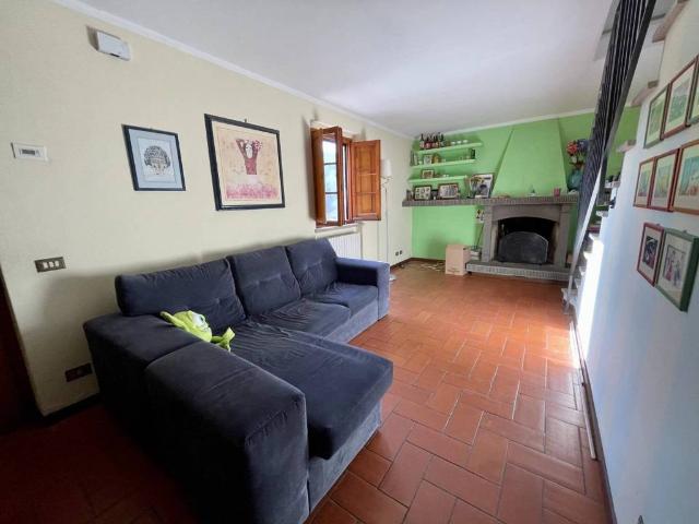 Casa indipendente in vendita a Capannori LU