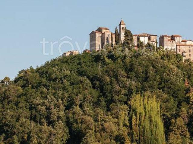 Casa indipendente in vendita a Capannori via di Castelvecchio, Colle di Compito Castelvecchio