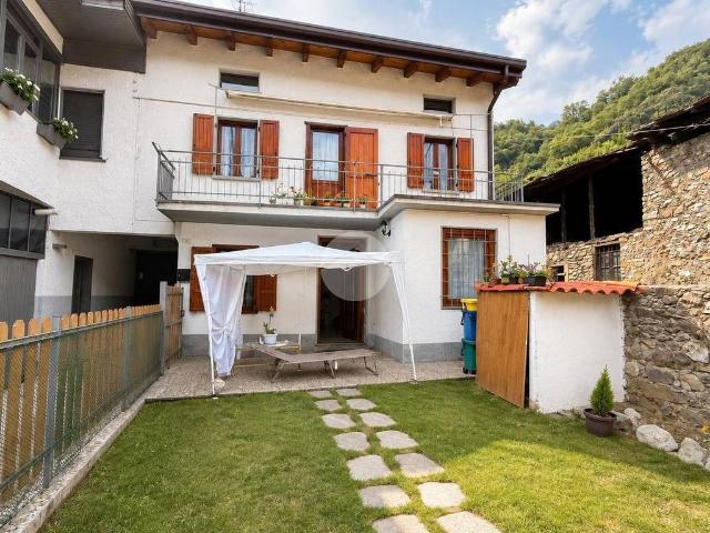 Casa indipendente in vendita a Capo di Ponte BS