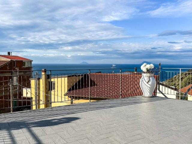 Casa indipendente in vendita a Capo d'Orlando ME