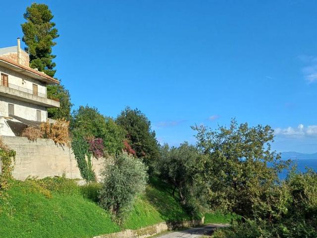 Casa indipendente in vendita a Capo d'Orlando ME