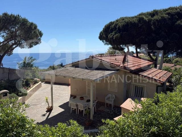 Casa indipendente in vendita a Capoliveri