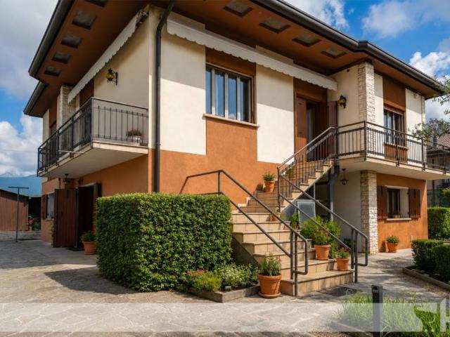 Casa indipendente in vendita a Cappella Maggiore via Borgo Gava, 35
