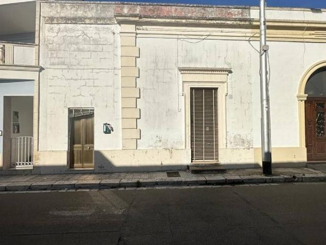 Casa indipendente in vendita a Caprarica di Lecce LE