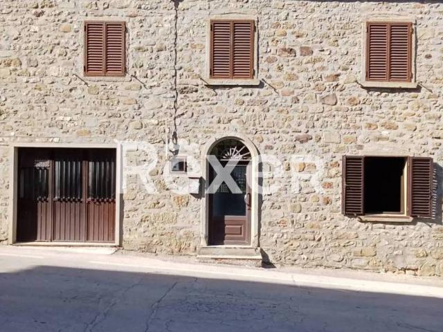 Casa indipendente in vendita a Caprese Michelangelo AR