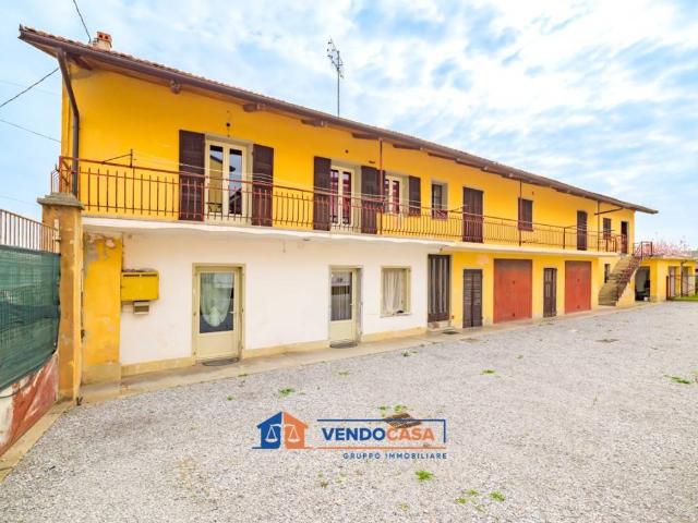 Villa in vendita a Caraglio CN
