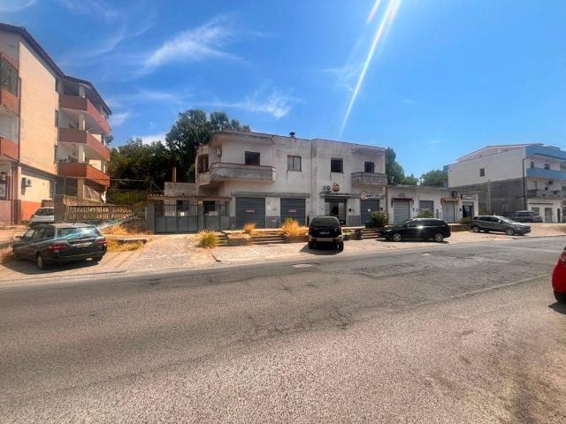 Casa indipendente in vendita a Carbonia CI