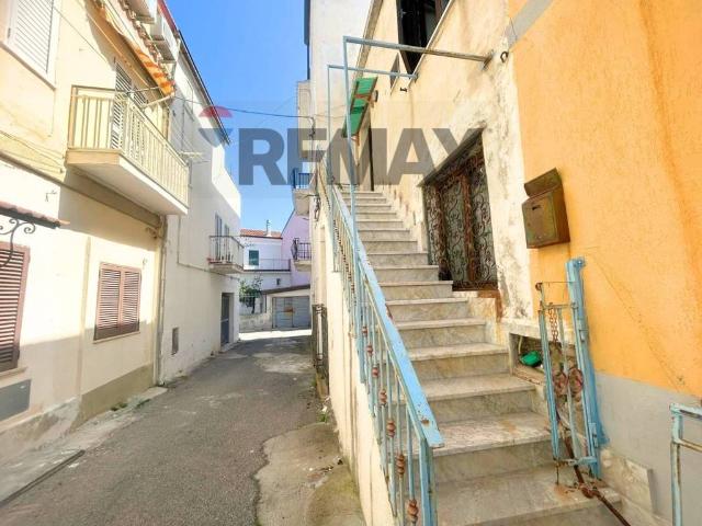 Casa indipendente in vendita a Cariati CS