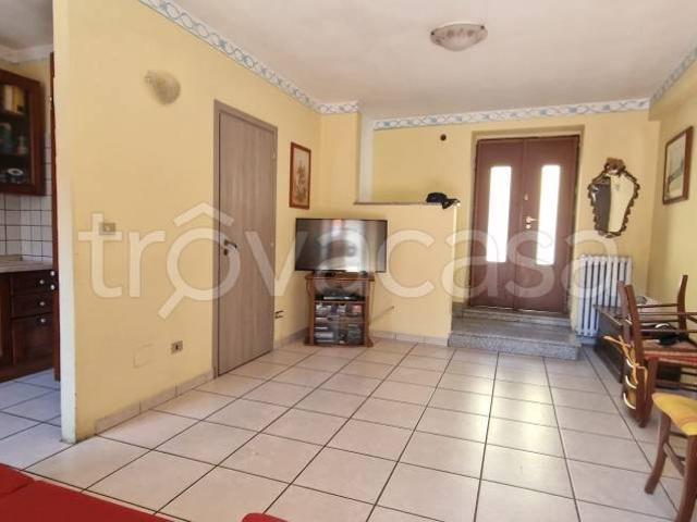 Casa indipendente in vendita a Carignano via San Remigio, 20