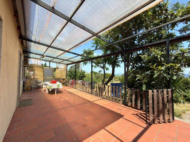 Casa indipendente in vendita a Caronia ME