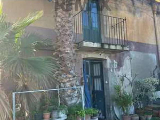 Casa indipendente in vendita a Caronia ME