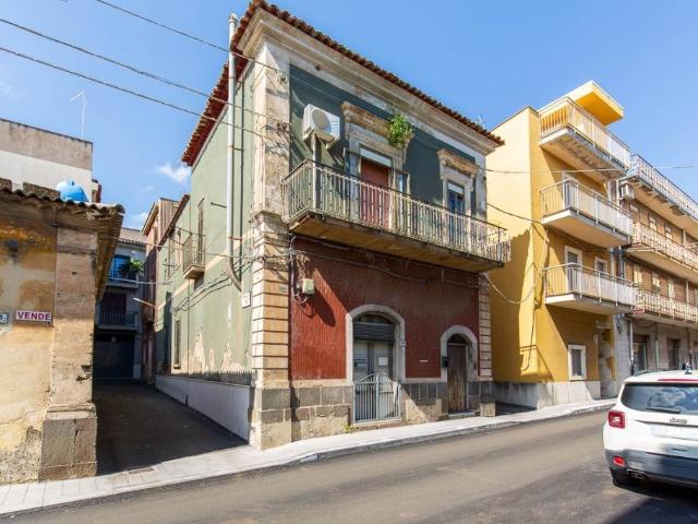Casa indipendente in vendita a Carlentini