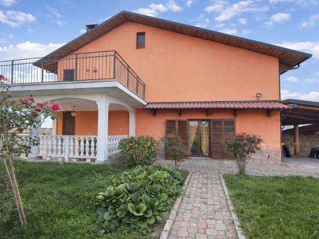 Casa indipendente in vendita a Carmagnola TO