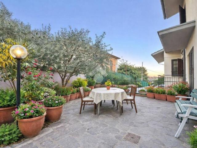 Casa indipendente in vendita a Carmignano via Baccheretana, 518, Seano