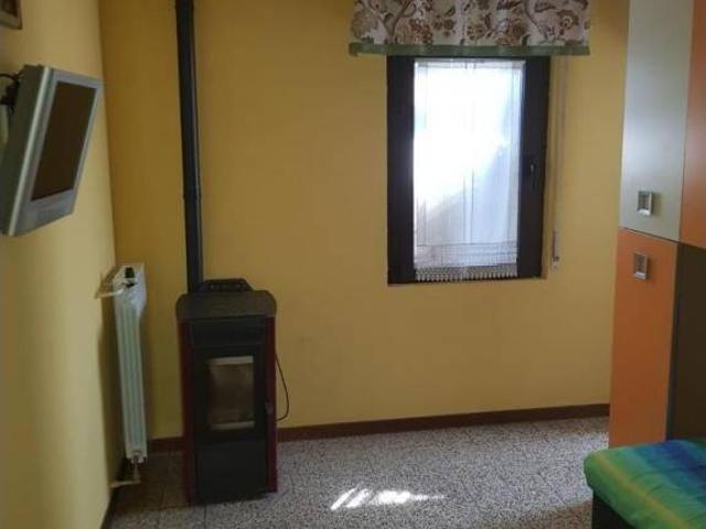 Casa indipendente in vendita a Carpaneto Piacentino PC