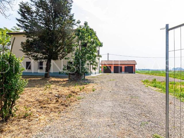 Casa indipendente in vendita a Carpi MO