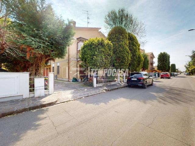 Casa indipendente in vendita a Carpi MO
