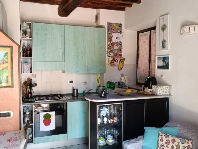 Casa indipendente in vendita a Carrara