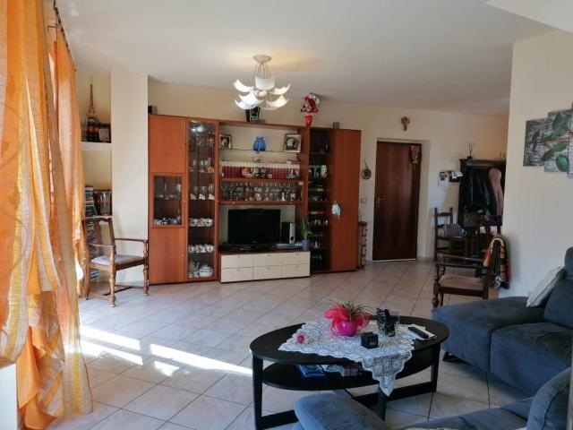 Casa indipendente in vendita a Carrara MS