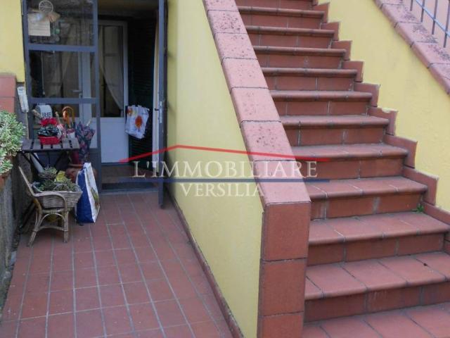Casa indipendente in vendita a Carrara MS