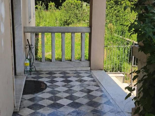 Casa indipendente in vendita a Carrara MS