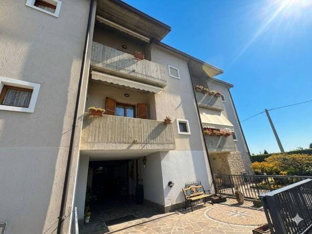 Casa indipendente in vendita a Carvico BG