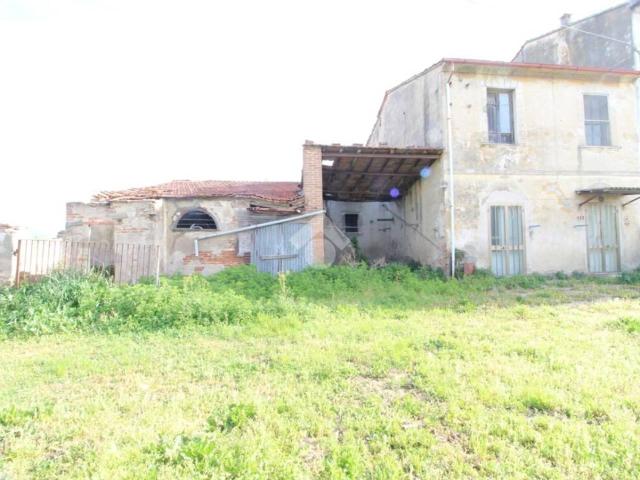 Casa indipendente in vendita a Cascina